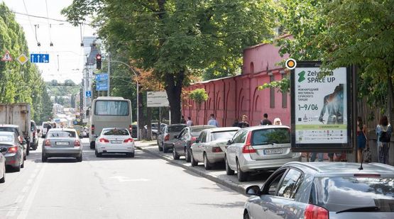 Фото рекламной плоскости по адресу Тараса Шевченко бул. 17 университет (3)