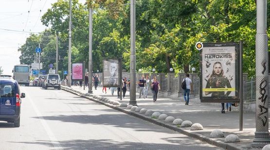 Фото рекламної площини за адресою Тараса Шевченко бул., бот.сад низ (1)