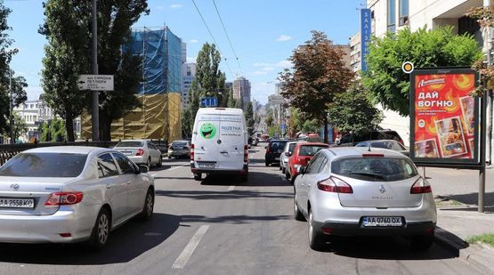 Фото рекламної площини за адресою Тараса Шевченко бул. 36а Фото рекламної площини за адресою Тараса Шевченко бул. 36а