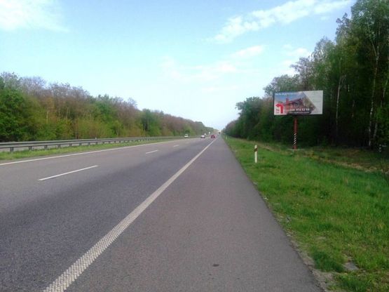 Фото рекламної площини за адресою Харківська траса, с. Семенівка, км 77+400 право