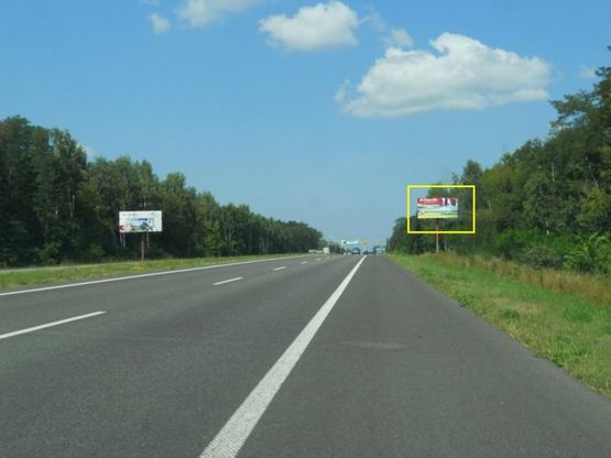Фото рекламной плоскости по адресу Харьковская трасса, км 77+400 лево, с.Семеновка