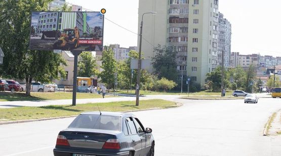 Фото рекламної площини за адресою Оноре де Бальзака ул. /Данькевича ул.