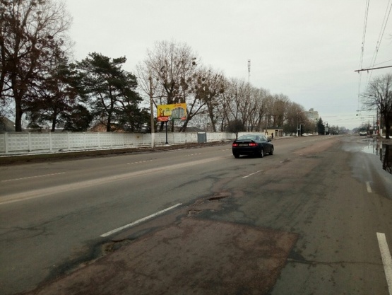 Фото рекламной плоскости по адресу Мира пр., на пересечении с Офицерской ул.  (ОщадБанк, 400м от АЗС "ANP"), направл. в центр