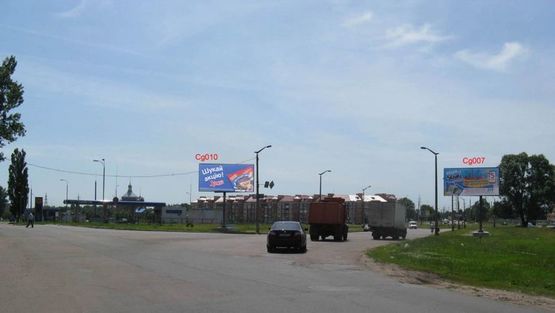 Фото рекламної площини за адресою Глебова ул. 98, возле АЗС "Авис"