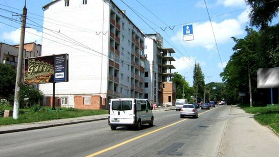 Фото рекламної площини за адресою Бандеры ул., магазин "Факел" !!! Размер 6010х3010 мм !!! Фото рекламної площини за адресою Бандеры ул., магазин "Факел" !!! Размер 6010х3010 мм !!!