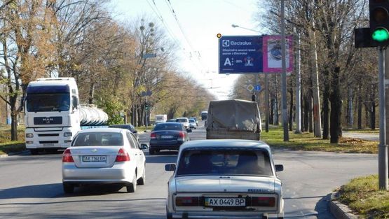Фото рекламной плоскости по адресу Московский пр. - пр.Фрунзе Фото рекламной плоскости по адресу Московский пр. - пр.Фрунзе