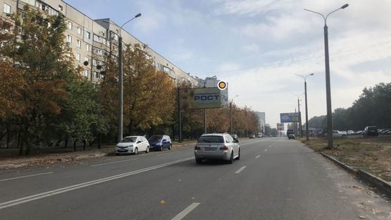 Фото рекламної площини за адресою Дружбы Народов ул., 231 Фото рекламної площини за адресою Дружбы Народов ул., 231