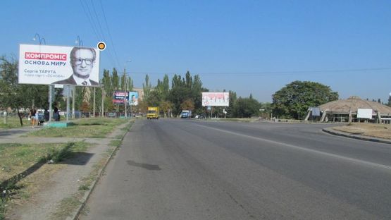 Фото рекламной плоскости по адресу Корнейчука ул / Вечерний б-р, Скоростной Трамвай, СЕТАБ авто групп, к Мелешкина