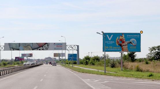 Фото рекламной плоскости по адресу Кульпарковская ул., выезд из города