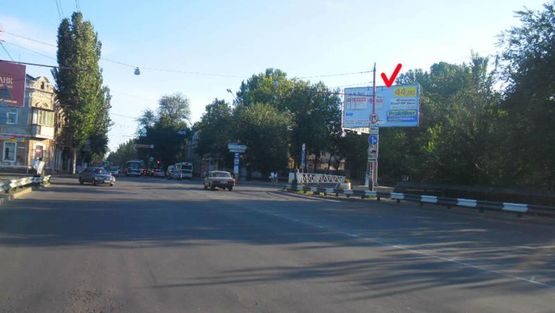 Фото рекламної площини за адресою Пушкинская ул / Набережная ул