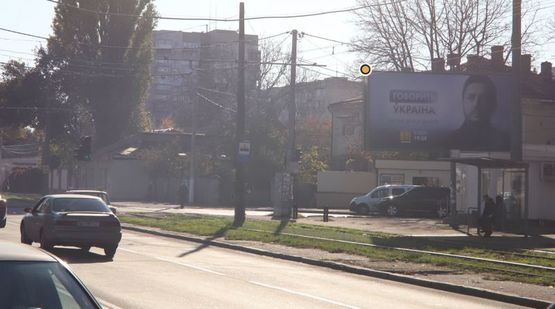 Фото рекламной плоскости по адресу Люстдорфская дорога / ул.Бреуса