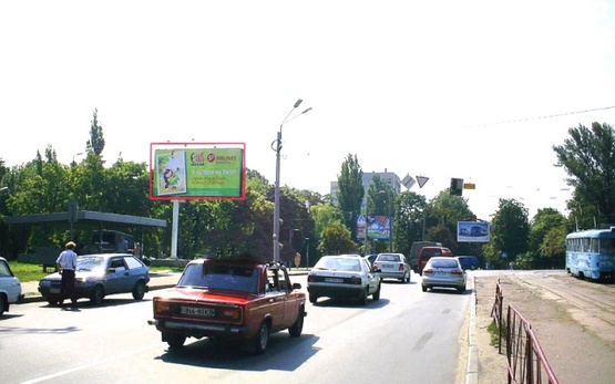 Фото рекламной плоскости по адресу Василенко ул./бул. Лепсе - по направ. просп. Отрадного (Региональная таможня, БЦ "Престиж Центр") Фото рекламной плоскости по адресу Василенко ул./бул. Лепсе - по направ. просп. Отрадного (Региональная таможня, БЦ "Престиж Центр")