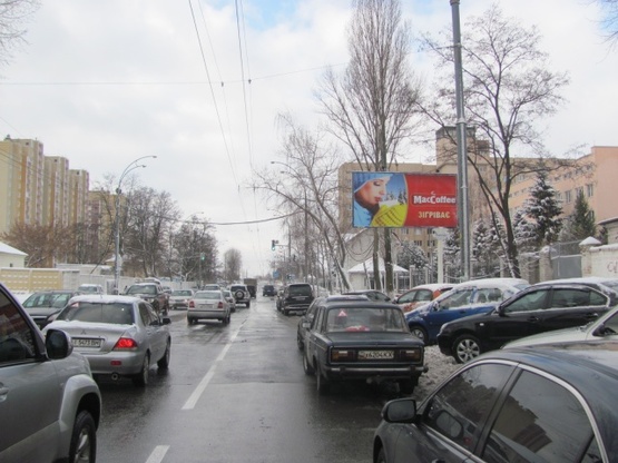 Фото рекламної площини за адресою Максимовича М. ул. (Трутенко Онуфрия ул.), 10 (Академия СБУ, клуб "SAXON", 600м. от ст. м. Васильковская), в направ. Кольцевой дороги Фото рекламної площини за адресою Максимовича М. ул. (Трутенко Онуфрия ул.), 10 (Академия СБУ, клуб "SAXON", 600м. от ст. м. Васильковская), в направ. Кольцевой дороги