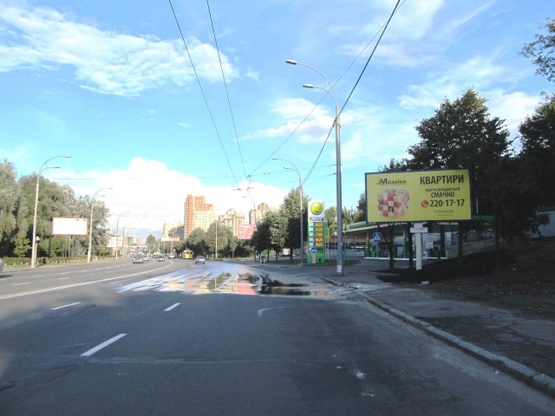 Фото рекламной плоскости по адресу Краснозвездный просп., 114 (АЗС "WOG", Совские пруды, ресторан "Нарния") в направ. Московской пл. Фото рекламной плоскости по адресу Краснозвездный просп., 114 (АЗС "WOG", Совские пруды, ресторан "Нарния") в направ. Московской пл.
