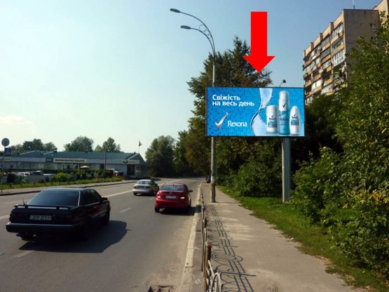 Фото рекламної площини за адресою Кировоградская ул. - ул. Монтажников, светофор Фото рекламної площини за адресою Кировоградская ул. - ул. Монтажников, светофор