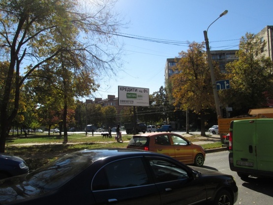 Фото рекламної площини за адресою Холодногорская ул.4 (Елизарова ул.),  (Райффайзен Банк Аваль, ОщадБанк, 500м. К ст. м. Холодня Гора, ERSTE Банк), в сторону ул. Полтавский Шлях