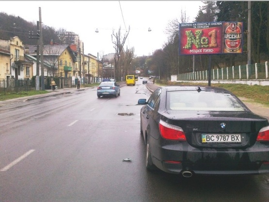Фото рекламной плоскости по адресу Стуса ул., (Спорткомплекс "Динамо", ресторан "Динамо блюз", парк Железная Вода, Снопковский парк), в напр. стадиона "Украина" Фото рекламной плоскости по адресу Стуса ул., (Спорткомплекс "Динамо", ресторан "Динамо блюз", парк Железная Вода, Снопковский парк), в напр. стадиона "Украина"
