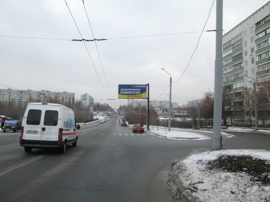 Фото рекламной плоскости по адресу ул. Гвардейцев Широненцов - Джерельна ( АЗС ОККО, АТК Орбита ,ТЦ ЭКВАТОР ), направление к ул.Бучмы