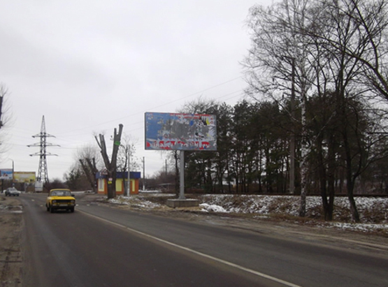 Фото рекламної площини за адресою ул. Чкалова (Киев-Ирпень, первый перед поворотом на кафе "Караван-Гала")