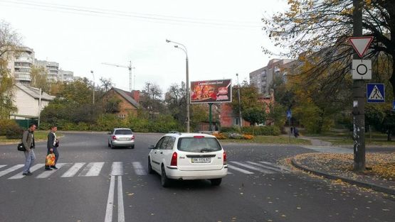 Фото рекламной плоскости по адресу м. Рівне, вул. Міцкевича, в районі перехрестя з вул. Пушкіна Фото рекламной плоскости по адресу м. Рівне, вул. Міцкевича, в районі перехрестя з вул. Пушкіна