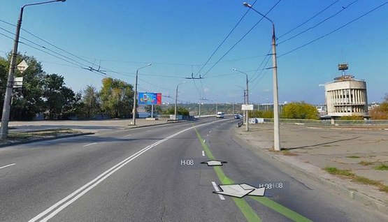 Фото рекламной плоскости по адресу вул.Б.Хмельницького — виїзд на ДніпроГЄС, напрямок з центра, ст.Б (призматрон) Фото рекламной плоскости по адресу вул.Б.Хмельницького — виїзд на ДніпроГЄС, напрямок з центра, ст.Б (призматрон)