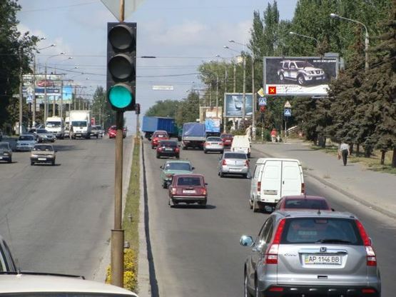Фото рекламної площини за адресою ул.Перемоги - ПКіО Трудової слави, ст.А (призматрон)