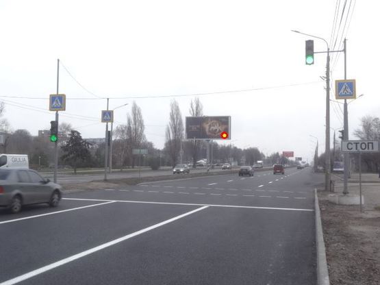 Фото рекламной плоскости по адресу Набережна магістраль  – каскад «Радуга», напр. руху до вокзалу (призматрон) Фото рекламной плоскости по адресу Набережна магістраль  – каскад «Радуга», напр. руху до вокзалу (призматрон)