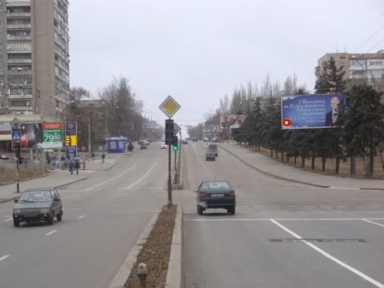 Фото рекламной плоскости по адресу вул.Перемоги – вул.Панфиловців, ст.А (призматрон) Фото рекламной плоскости по адресу вул.Перемоги – вул.Панфиловців, ст.А (призматрон)