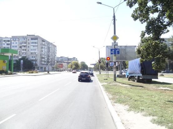 Фото рекламної площини за адресою вул.Шкільна - вул.Фортечна , ст.А (призматрон) Фото рекламної площини за адресою вул.Шкільна - вул.Фортечна , ст.А (призматрон)