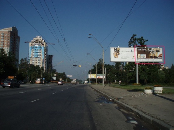 Фото рекламної площини за адресою Перемоги проспект /  Палладіна академіка проспект (шляхопровід)