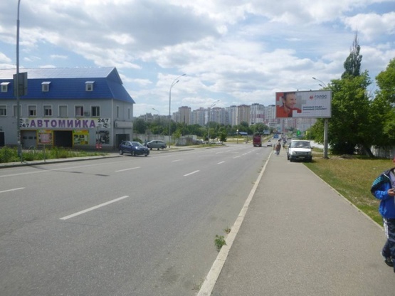 Фото рекламної площини за адресою Здолбунівська, за 80 метрів до вул. Ревуцького, рух в напрямку Дніпровської набережної Фото рекламної площини за адресою Здолбунівська, за 80 метрів до вул. Ревуцького, рух в напрямку Дніпровської набережної