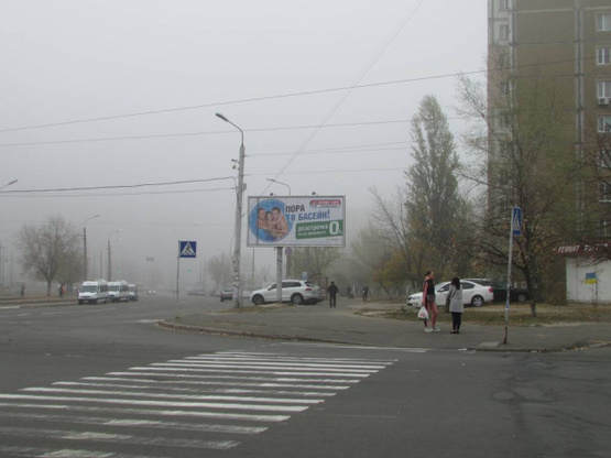 Фото рекламной плоскости по адресу Милославська / Володимира Маяковського проспект, 74/9