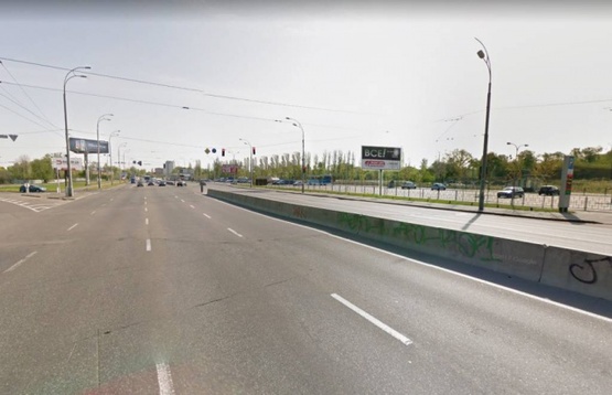 Фото рекламной плоскости по адресу просп. Глушкова академіка / вул. В.Касіяна