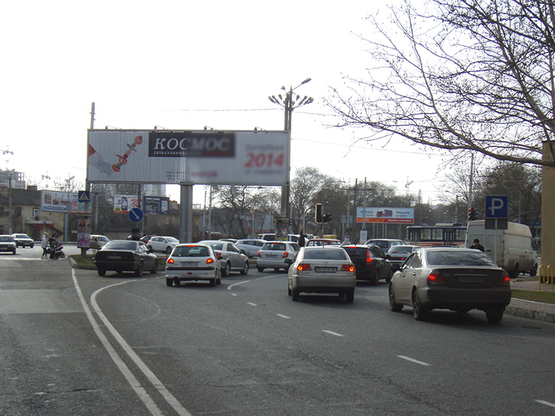Фото рекламної площини за адресою Толбухина пл. - ул.Краснова( со стороны Краснова) (Призма левая ) Фото рекламної площини за адресою Толбухина пл. - ул.Краснова( со стороны Краснова) (Призма левая )