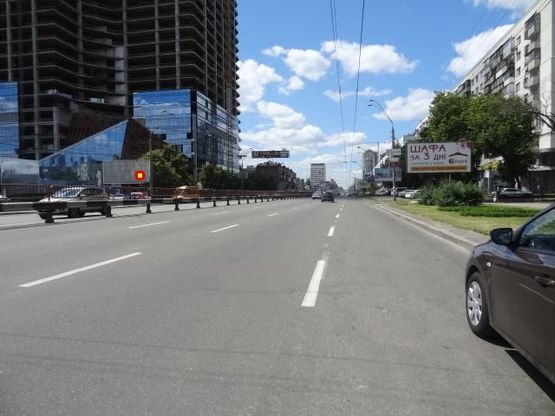 Фото рекламной плоскости по адресу Победы пр. 11-призма в Центр