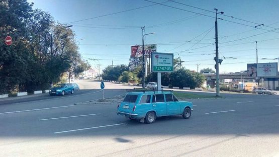 Фото рекламної площини за адресою s007B,вул. Князя В. Великого (Плеханова), 2Б на розподільчій смузі, біля ТРЦ МОСТ СІТІ Фото рекламної площини за адресою s007B,вул. Князя В. Великого (Плеханова), 2Б на розподільчій смузі, біля ТРЦ МОСТ СІТІ