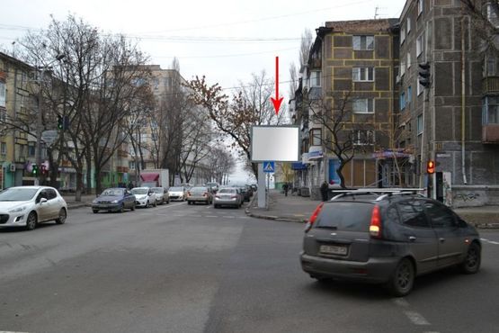 Фото рекламной плоскости по адресу s186А,вул. Ю. Словацького, біля буд. 10, біля світлофора