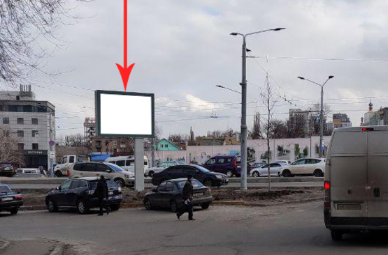 Фото рекламной плоскости по адресу t052B,вул. Курчатова в районі автовокзалу