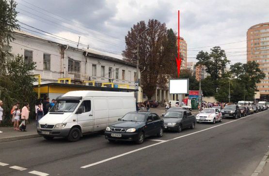 Фото рекламної площини за адресою t202B,Пл. Успенська (Дем'яна Бєдного), 17, (навпроти ТЦ "Новий центр"), на зупинці, на світлофорі Фото рекламної площини за адресою t202B,Пл. Успенська (Дем'яна Бєдного), 17, (навпроти ТЦ "Новий центр"), на зупинці, на світлофорі