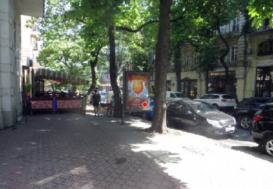 Фото рекламної площини за адресою Екатерининская, 10 B