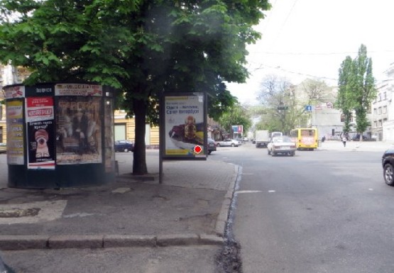 Фото рекламной плоскости по адресу Жуковского № 13 А