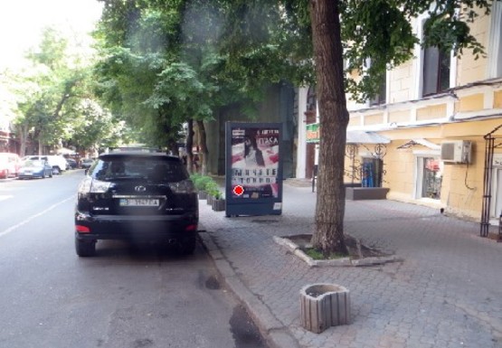 Фото рекламної площини за адресою Садовая, 14 А