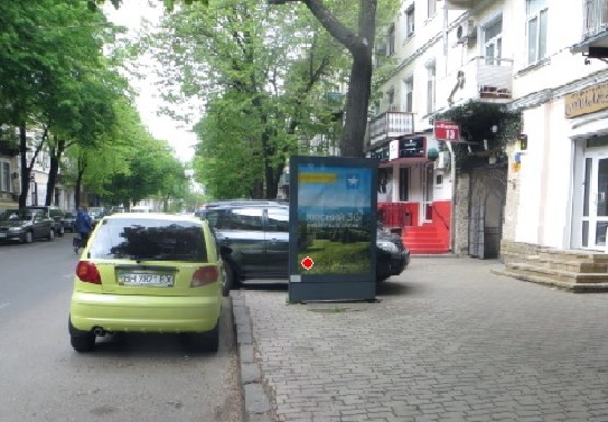 Фото рекламной плоскости по адресу Садовая ул., 13 A