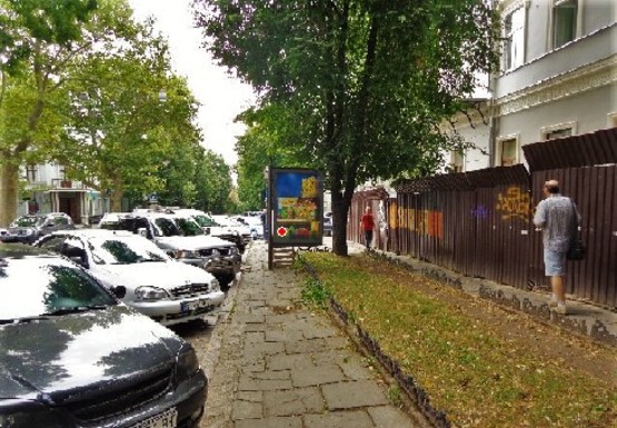 Фото рекламной плоскости по адресу Дерибасовская, 7 - Пушкинская А