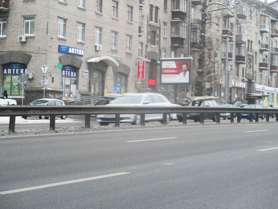 Фото рекламной плоскости по адресу пр.Перемоги, 45 -из центра ст.м.Шулявская