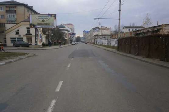 Фото рекламной плоскости по адресу Андрія Мельника вул. - Сахарова вул.