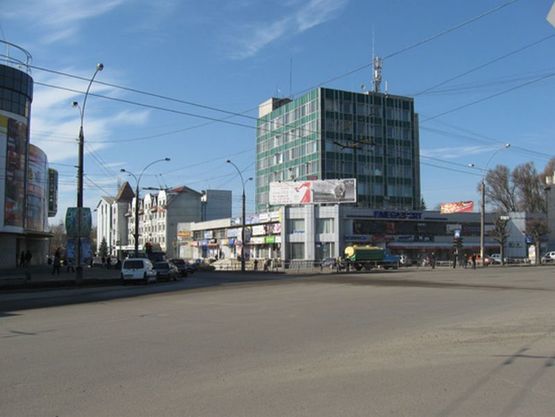 Фото рекламної площини за адресою пр-т Незалежності 111 Будинок Побуту Фото рекламної площини за адресою пр-т Незалежності 111 Будинок Побуту