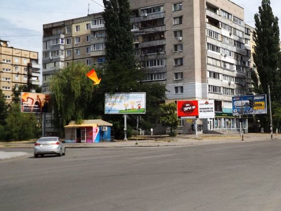 Фото рекламної площини за адресою пр.Героїв (пошта) бул.Слави Фото рекламної площини за адресою пр.Героїв (пошта) бул.Слави