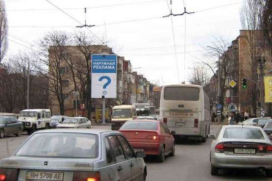 Фото рекламной плоскости по адресу ул. Черняховского - ул. Говорова 4х7 (Призма)