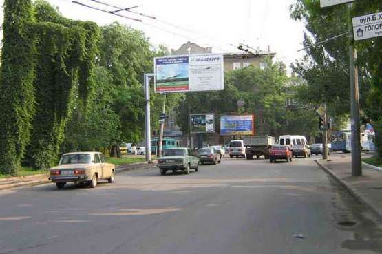 Фото рекламної площини за адресою ул. Б.Хмельницкого (Призма)